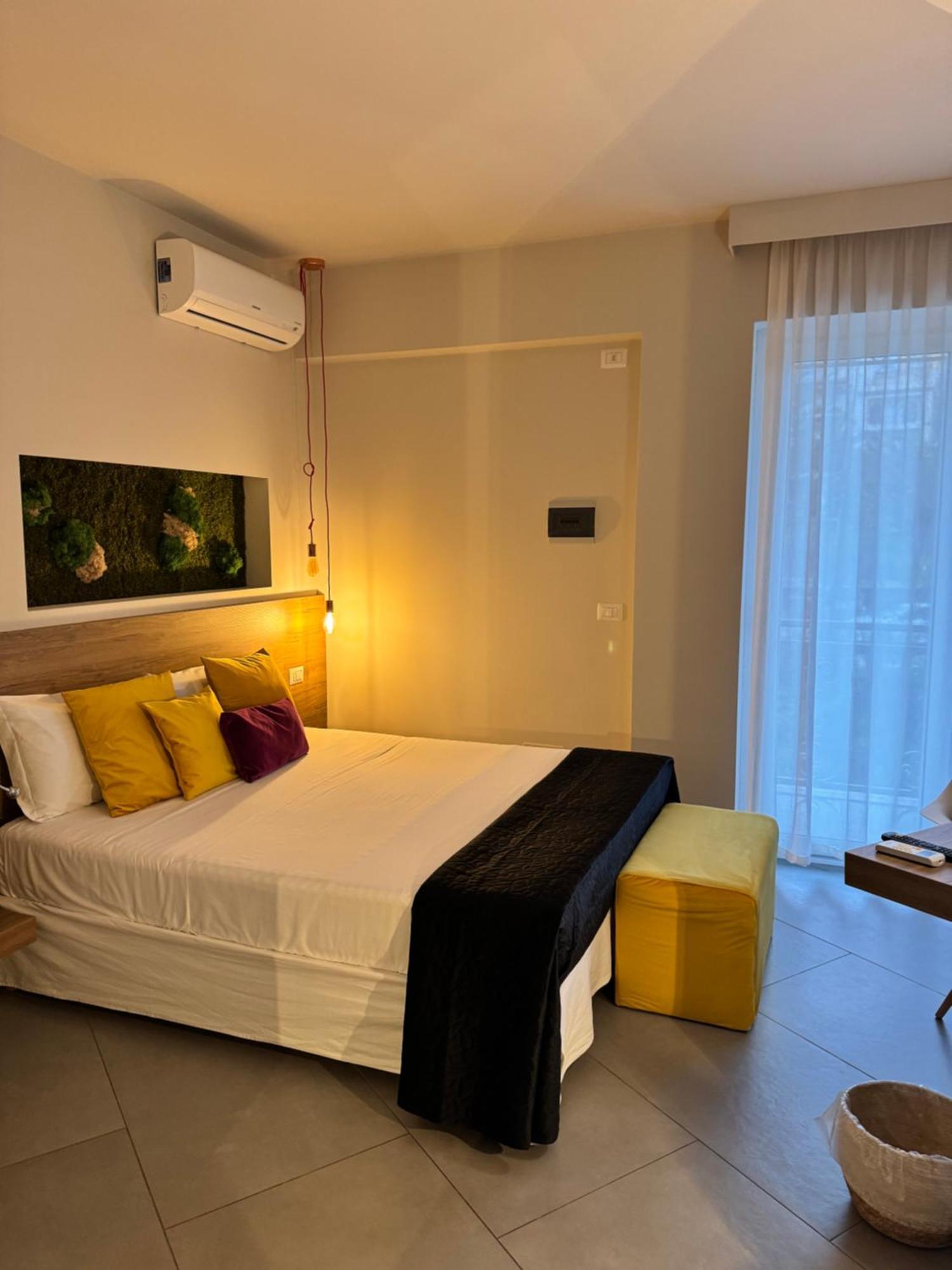 Namuri Rooms Giardini Naxos Bagian luar foto